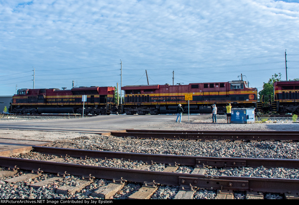 A westbound KCS train rolls through Rosenberg